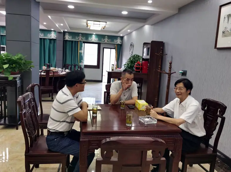 周德文人生经历与感悟：乡情、亲情，家春秋,”民营企业家会客室”